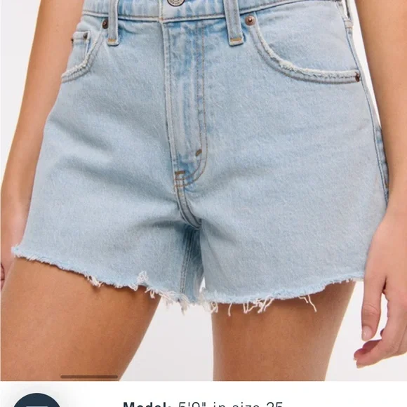 Abercrombie & Fitch 90s relaxed cutoff short high rise - Picture 5 of 7